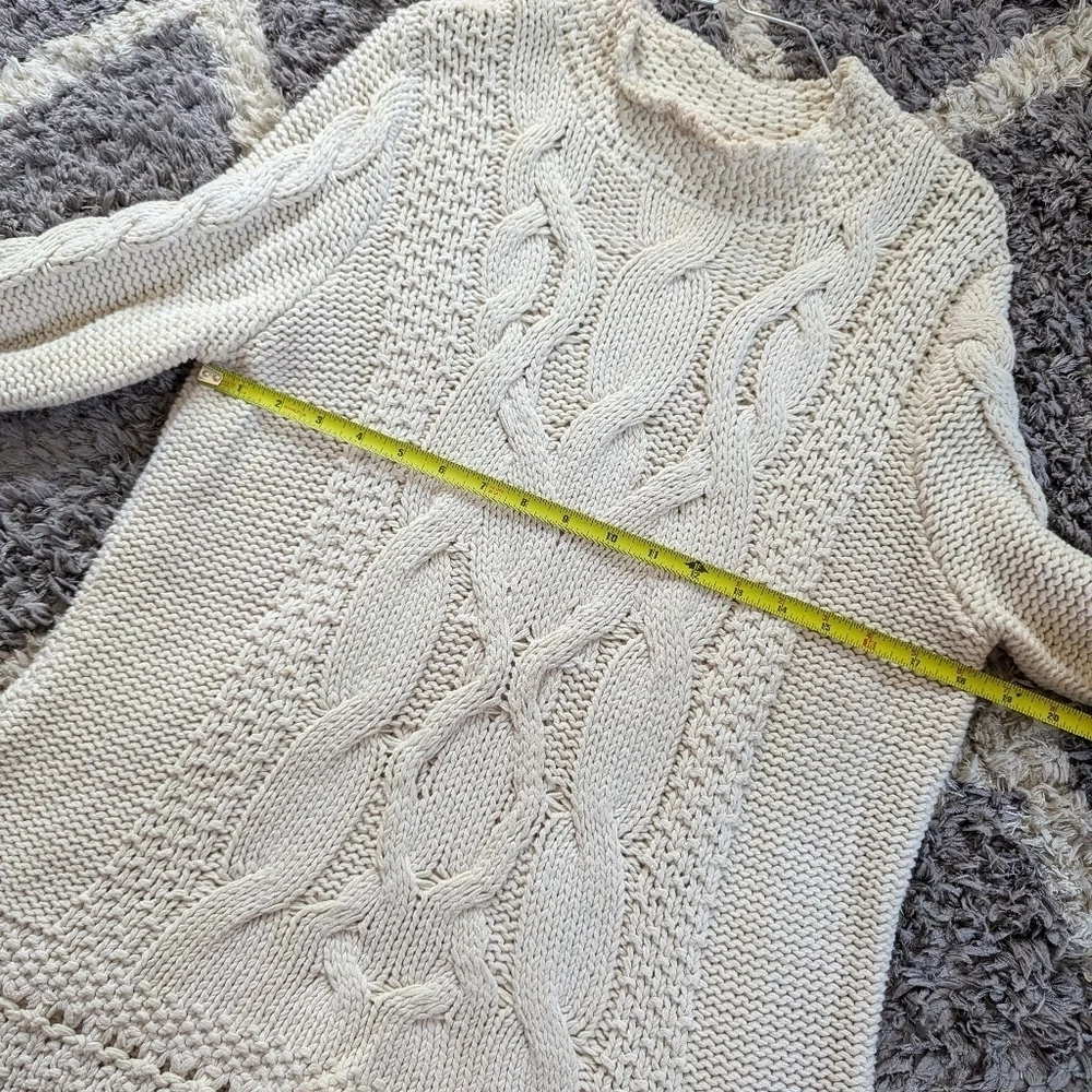 Orvis Chunky Cable Neck Cream Cowl Neck Sweater Size Large